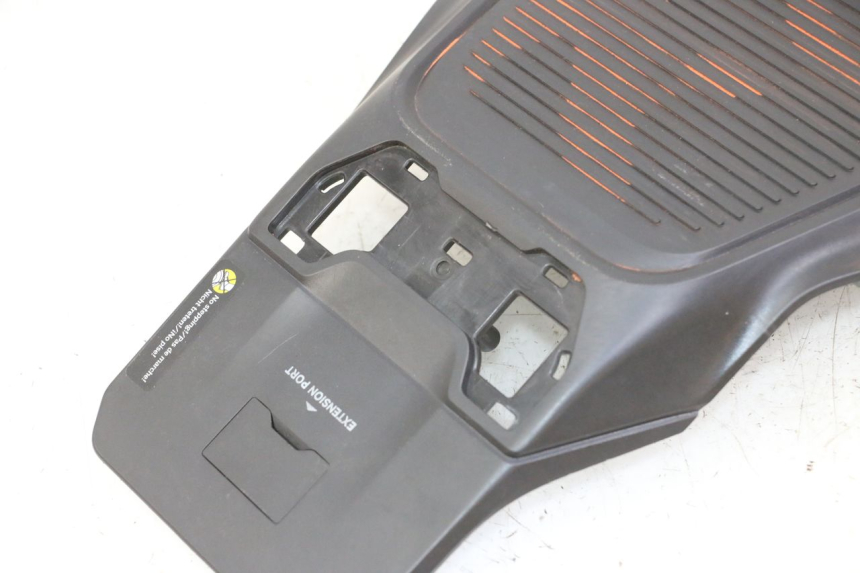 photo de BOVENSTE ACHTERKAP VERBINDING SEGWAY NINEBOT ZT3 PRO 1 - Zoom op gebruiksstaat