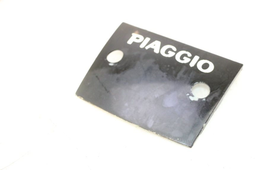 photo de ACHTERKAP VERBINDING PIAGGIO TYPHOON 50 (2000 - 2009) - Detail van het onderdeel
