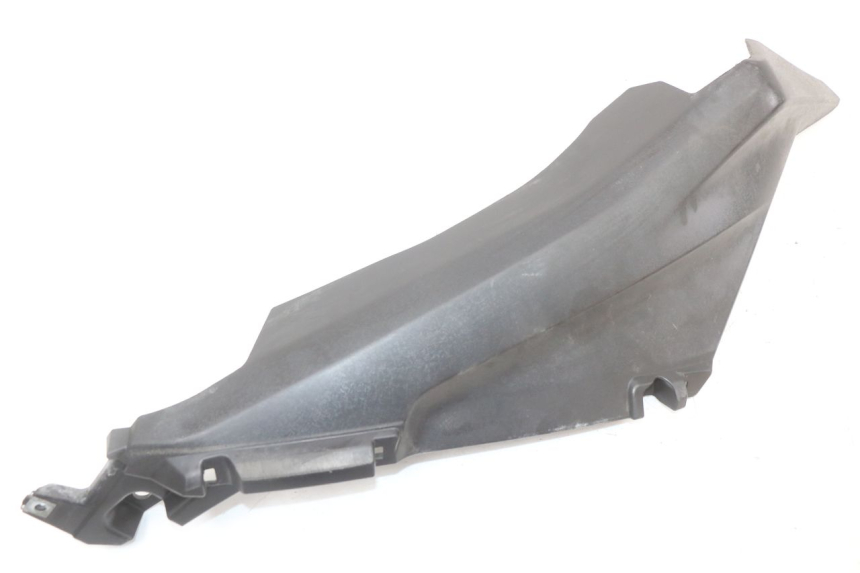 photo de ACHTERKAP VERBINDING YAMAHA XMAX X-MAX ABS 125 (2017 - 2020) - Technische close-up