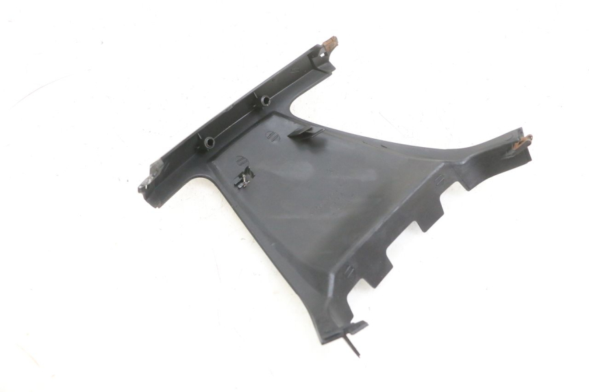 photo de ACHTERKAP VERBINDING YAMAHA XMAX X-MAX 125 (2006 - 2009) - Andere kijkhoek