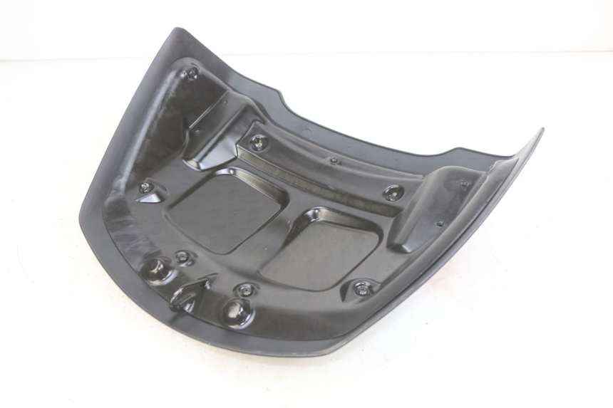 photo de ACHTERKAP VERBINDING PIAGGIO X8 125 (2004 - 2007) - Detail van het onderdeel