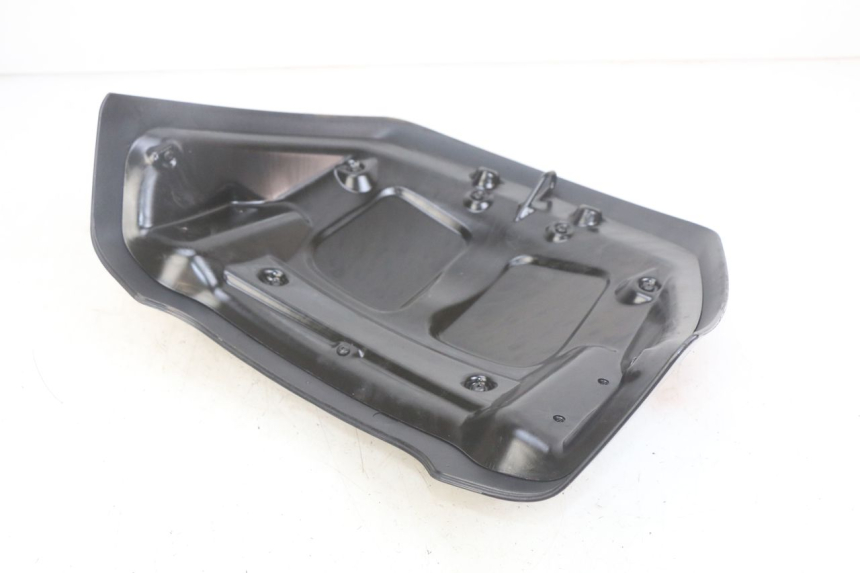 photo de ACHTERKAP VERBINDING PIAGGIO X8 125 (2004 - 2007) - Zoom op gebruiksstaat