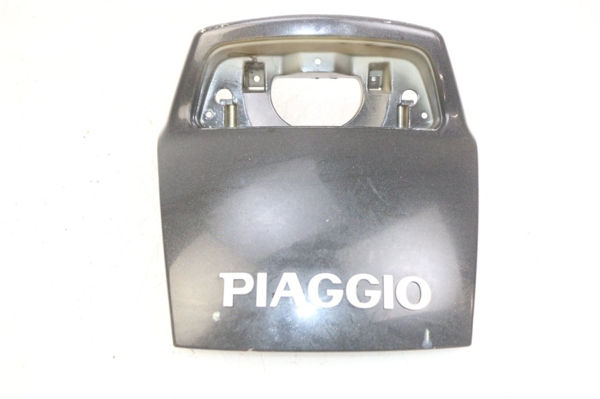 photo de ACHTERKAP VERBINDING PIAGGIO X9 125 (2000 - 2003) - Bevestigingspunten