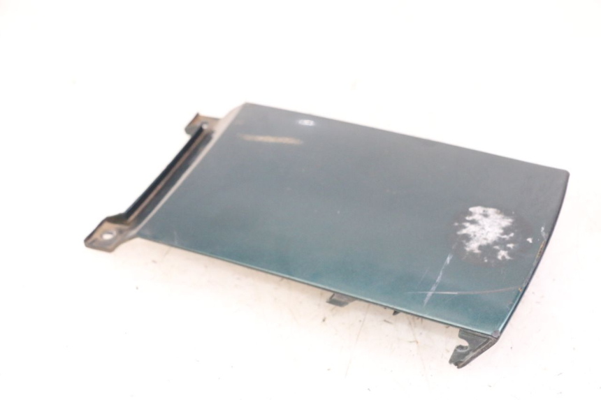 photo de ACHTERKAP VERBINDING YAMAHA XJN DIVERSION 600 (2000 - 2003) - Detail van het onderdeel