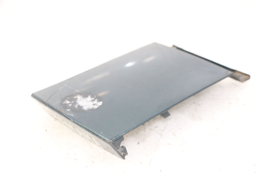 photo de ACHTERKAP VERBINDING YAMAHA XJN DIVERSION 600 (2000 - 2003) - Technische close-up