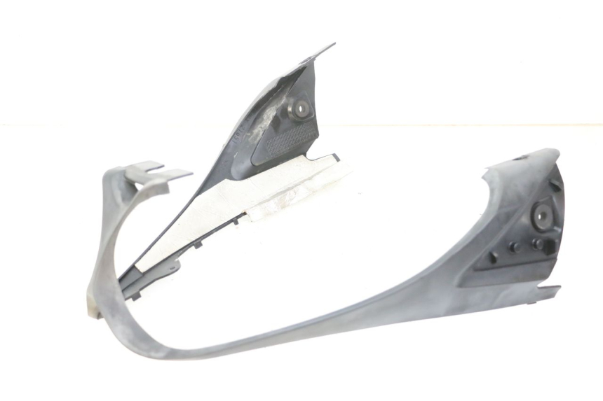 photo de ACHTERKAP VERBINDING YAMAHA FZ6 FAZER S2 600 (2007 - 2011) - Overzicht