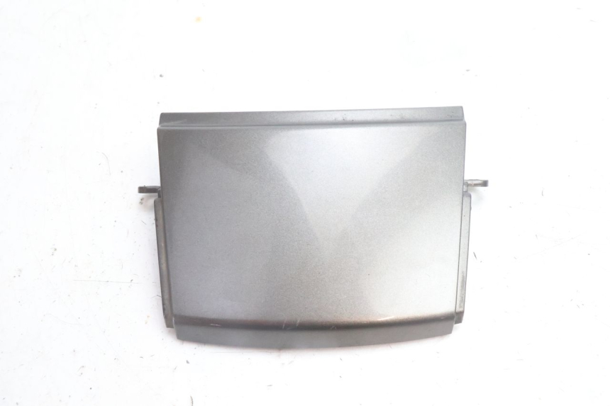 photo de ACHTERKAP VERBINDING KAWASAKI ZZR 600 (1995 - 2004) - Andere kijkhoek