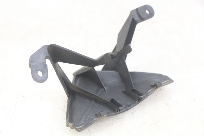 photo de VOORSTE KUIPVERBINDING NECO ALEXONE 125 (2017 - 2024) - Andere kijkhoek