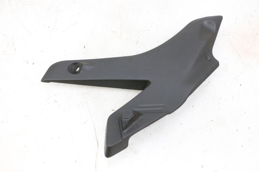 photo de VOORSTE KUIPVERBINDING SUZUKI BURGMAN 650 (2013 - 2020) - Technische close-up