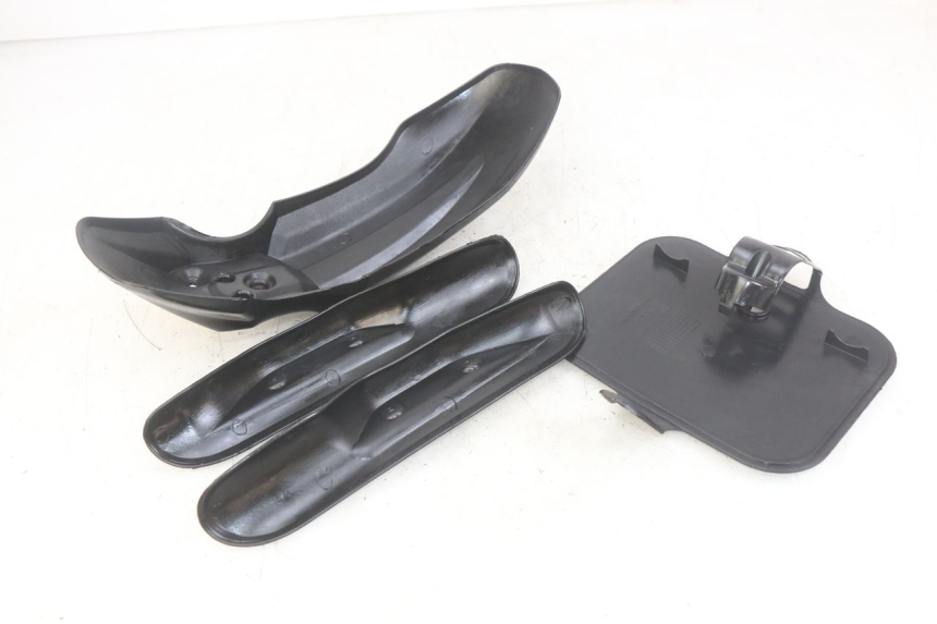 photo de VOORSTE KUIPVERBINDING LONCIN DIRT BIKE 125 - Detail van het onderdeel