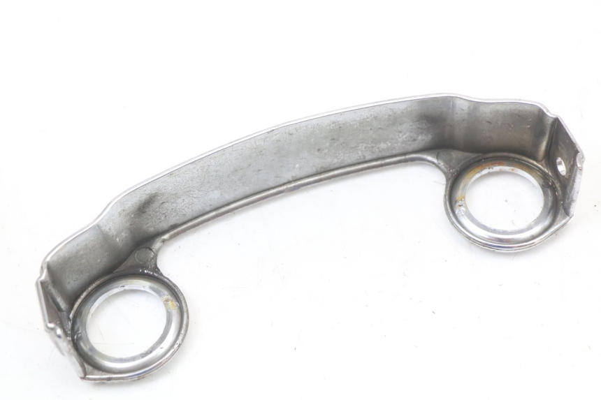 photo de VOORSTE KUIPVERBINDING SUZUKI GN 125 (1997 - 2000) - Andere kijkhoek