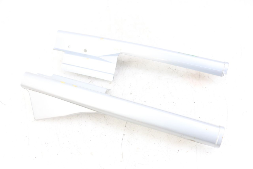 photo de VOORSTE ONDERKAP VERBINDING PEUGEOT 103 VOGUE VS2 50 (2004 - 2017) - Gecontroleerd onderdeel