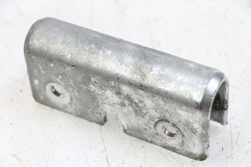 photo de VOORSTE ONDERKAP VERBINDING HYOSUNG GV AQUILA 125 (2000 - 2009) - Hoofdaanzicht