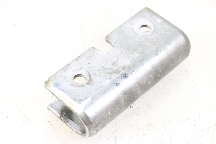 photo de VOORSTE ONDERKAP VERBINDING HYOSUNG GV AQUILA 125 (2000 - 2009) - Zoom op gebruiksstaat