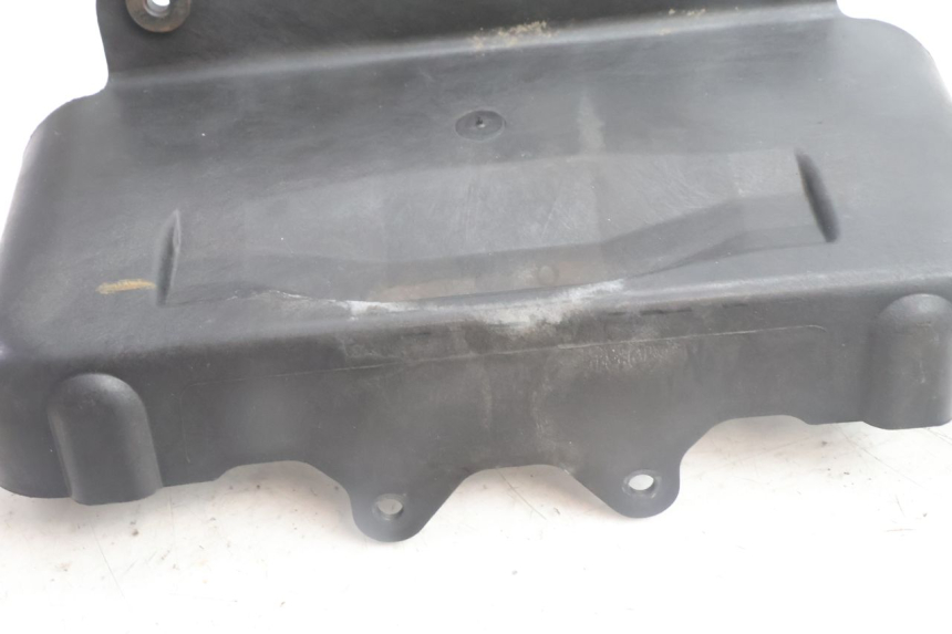 photo de VOORSTE ONDERKAP VERBINDING BMW C1 125 (2000 - 2003) - Zoom op gebruiksstaat