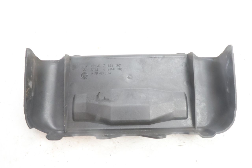 photo de VOORSTE ONDERKAP VERBINDING BMW C1 125 (2000 - 2003) - Technische close-up