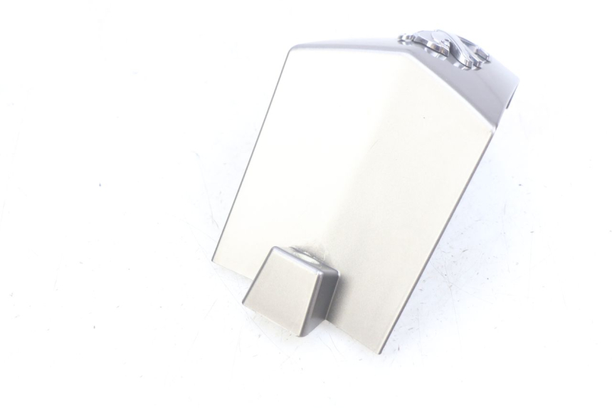 photo de VOORSTE ONDERKAP VERBINDING PEUGEOT CITYSTAR AIR 125 (2014 - 2017) - Andere kijkhoek