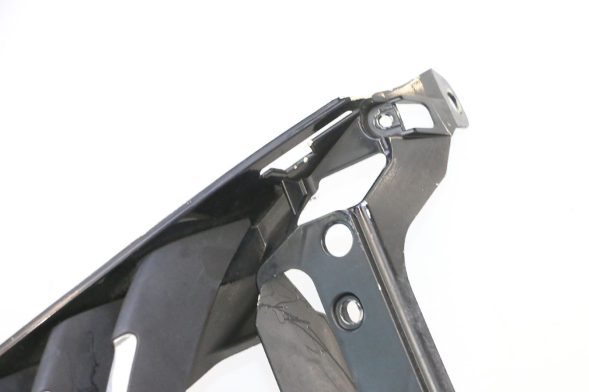 photo de VOORSTE ONDERKAP VERBINDING PEUGEOT CITYSTAR 125 (2011 - 2017) - Productaanzicht
