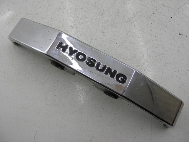 photo de VOORSTE ONDERKAP VERBINDING HYOSUNG COMET GT 125 (2002 - 2007) - Andere kijkhoek