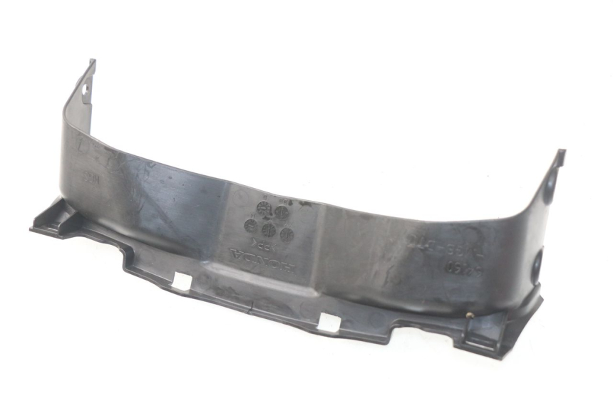 photo de VOORSTE ONDERKAP VERBINDING HONDA INTEGRA NC D 750 (2016 - 2018) - Detail van het onderdeel