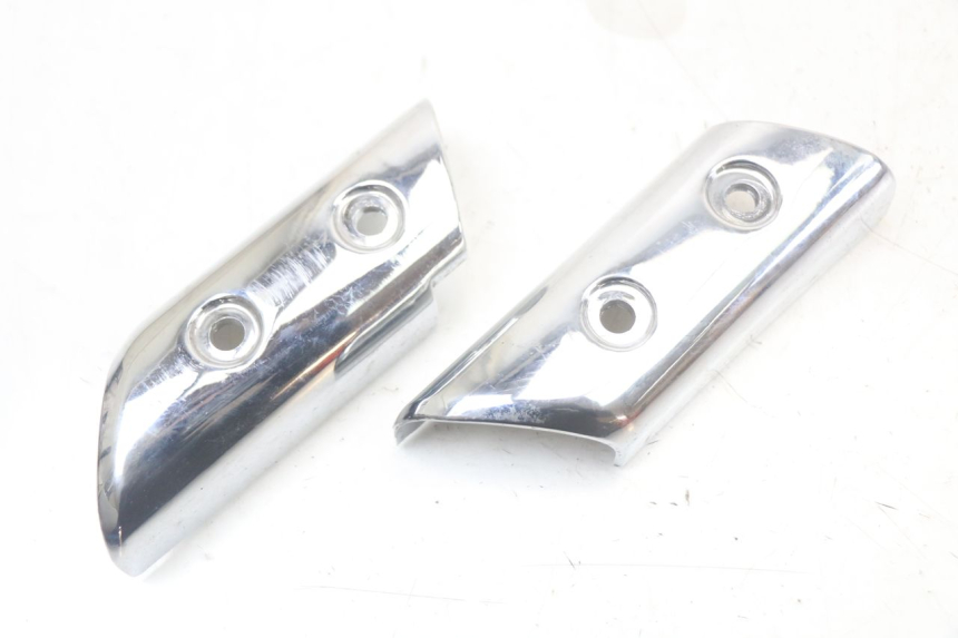 photo de VOORSTE ONDERKAP VERBINDING JM MOTORS VX 125 (2022 - 2025) - Detail van het onderdeel