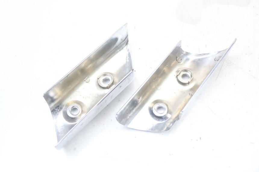 photo de VOORSTE ONDERKAP VERBINDING JM MOTORS VX 125 (2022 - 2025) - Andere kijkhoek