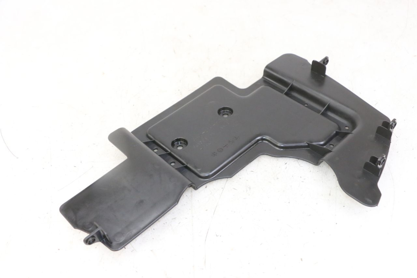 photo de VOORSTE ONDERKAP VERBINDING KYMCO DINK 4T 50 (2007 - 2018) - Hoofdaanzicht