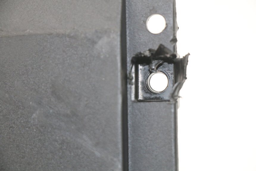 photo de VOORSTE ONDERKAP VERBINDING PIAGGIO MP3 HPE 500 (2019 - 2022) - Bevestigingspunten