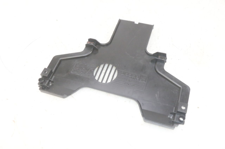 photo de VOORSTE ONDERKAP VERBINDING PIAGGIO MP3 HPE 300 (2019 - 2026) - Zoom op gebruiksstaat