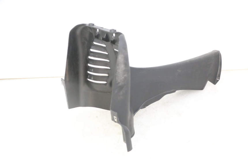 photo de VOORSTE ONDERKAP VERBINDING PIAGGIO MP3 LT 300 (2010 - 2016) - Technische close-up