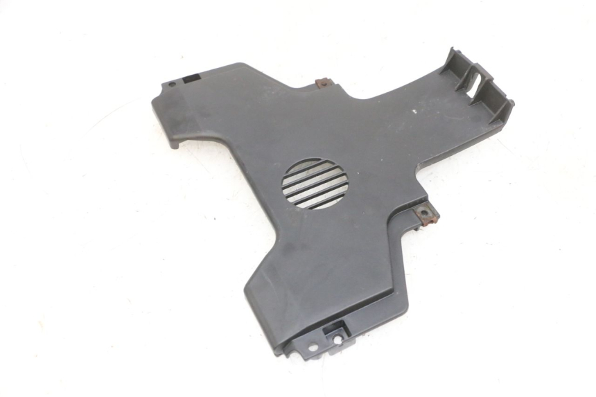 photo de VOORSTE ONDERKAP VERBINDING PIAGGIO MP3 500 (2016 - 2018) - Andere kijkhoek