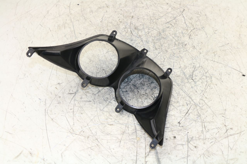 photo de VOORSTE ONDERKAP VERBINDING RIEJU RS SPORT NAKED 50 (2013 - 2018) - Detail van het onderdeel