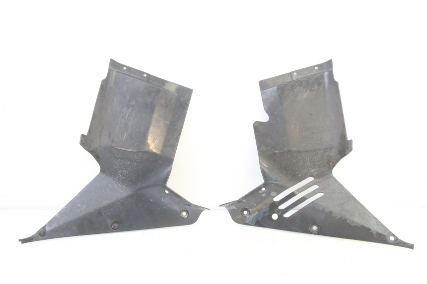 photo de VOORSTE ONDERKAP VERBINDING HONDA ST PAN EUROPEAN 1300 (2002 - 2013) - Hoofdaanzicht