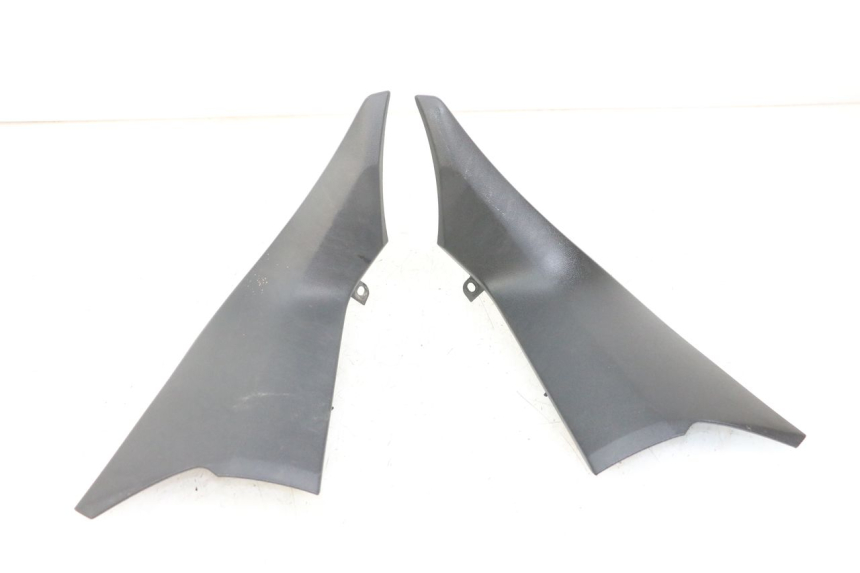 photo de VOORSTE ONDERKAP VERBINDING YAMAHA XMAX X-MAX ABS 125 (2017 - 2020) - Hoofdaanzicht