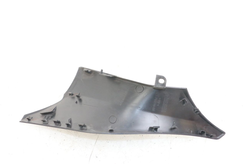 photo de VOORSTE ONDERKAP VERBINDING YAMAHA XMAX X-MAX ABS 125 (2017 - 2020) - Staat van het oppervlak