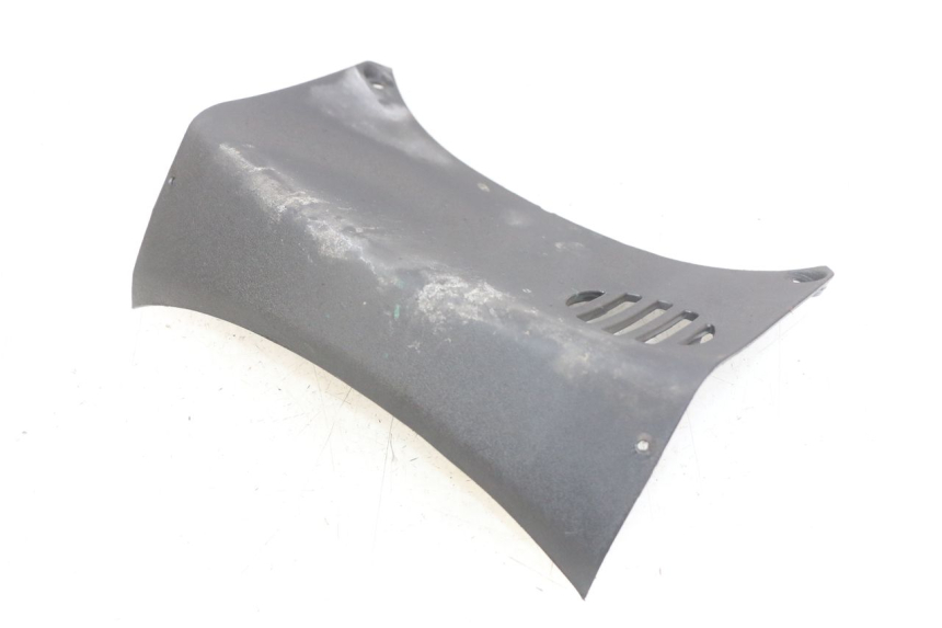 photo de VOORSTE ONDERKAP VERBINDING PIAGGIO XEVO - X EVO 125 (2007 - 2017) - Zoom op gebruiksstaat