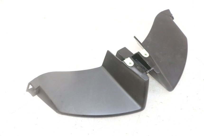 photo de VOORSTE KUIPVERBINDING PEUGEOT JET FORCE CARBU 50 (2003 - 2016) - Zoom op gebruiksstaat