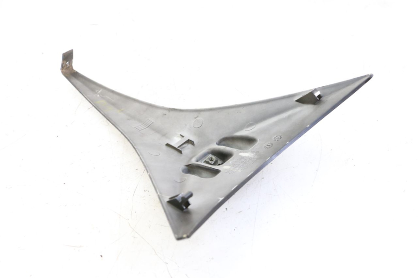 photo de VOORSTE KUIPVERBINDING KYMCO DINK STREET 125 (2009 - 2014) - Detail van het onderdeel