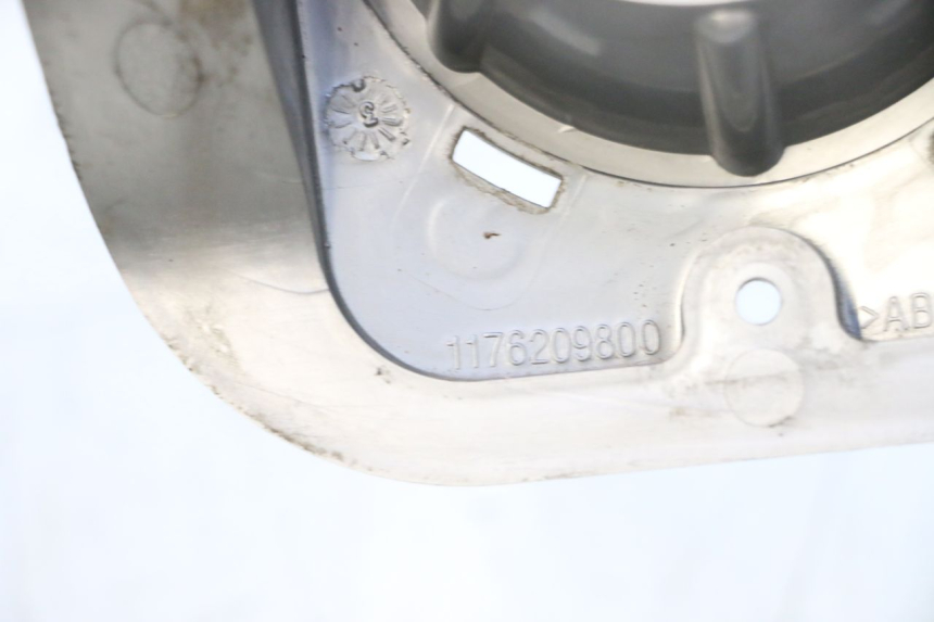 photo de VOORSTE BEPLATINGSAANSLUITING PEUGEOT LUDIX PRO 2T 50 (2010 - 2017) - Detail van het onderdeel