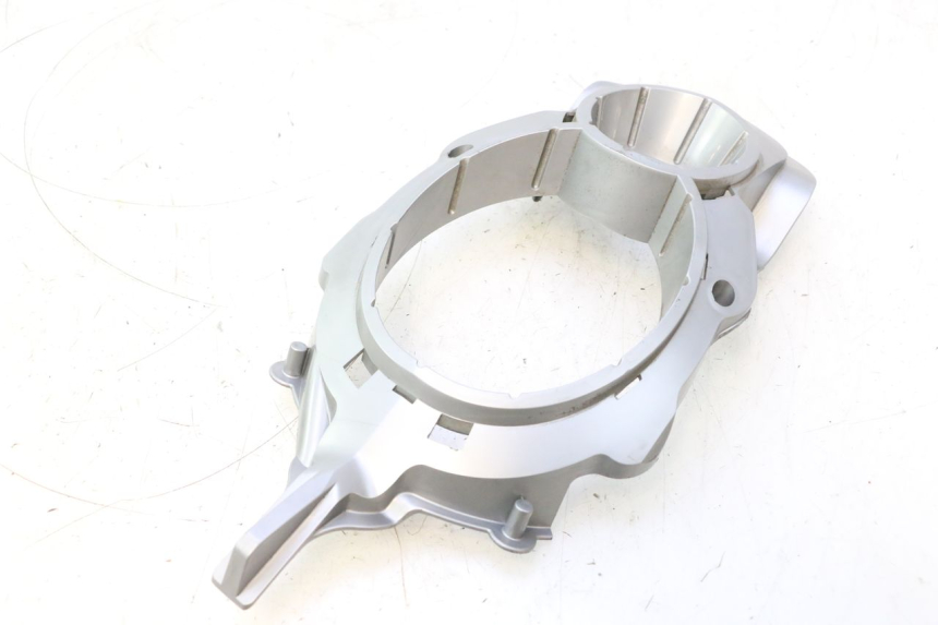 photo de VOORSTE BEPLATINGSAANSLUITING PEUGEOT LUDIX PRO 2T 50 (2010 - 2017) - Technische close-up