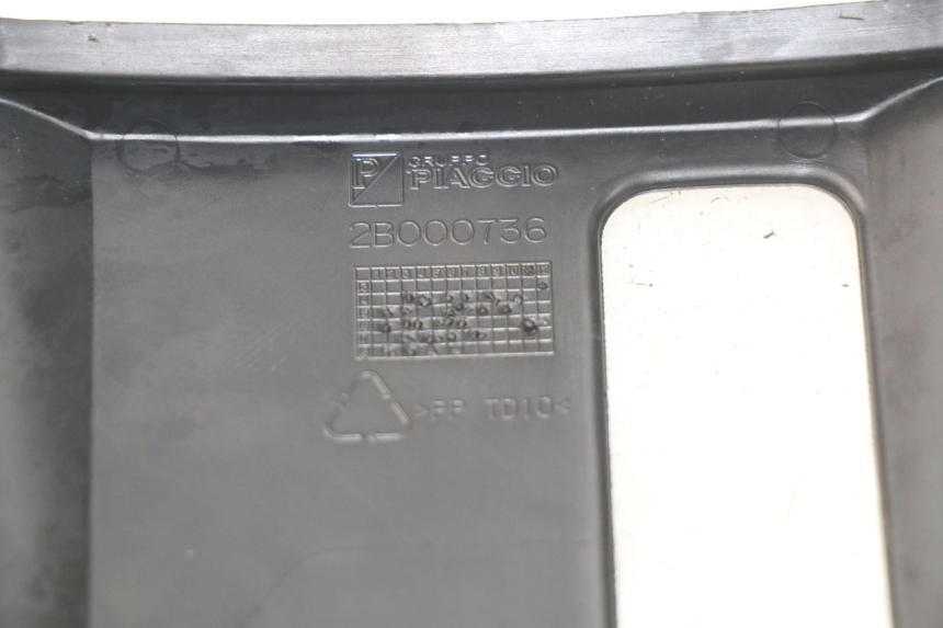 photo de VOORSTE KUIPVERBINDING PIAGGIO MP3 HPE 500 (2019 - 2022) - Detail van het onderdeel