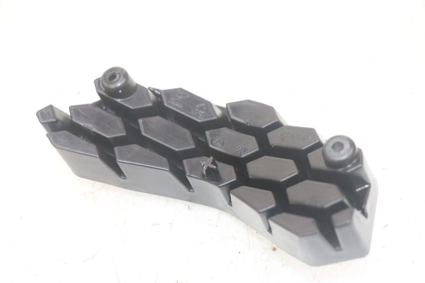 photo de VOORSTE KUIPVERBINDING PIAGGIO MP3 HPE 300 (2019 - 2026) - Detail van het onderdeel