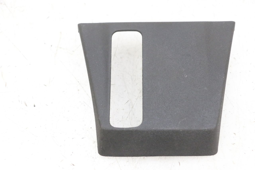 photo de VOORSTE KUIPVERBINDING PIAGGIO MP3 500 (2016 - 2018) - Hoofdaanzicht