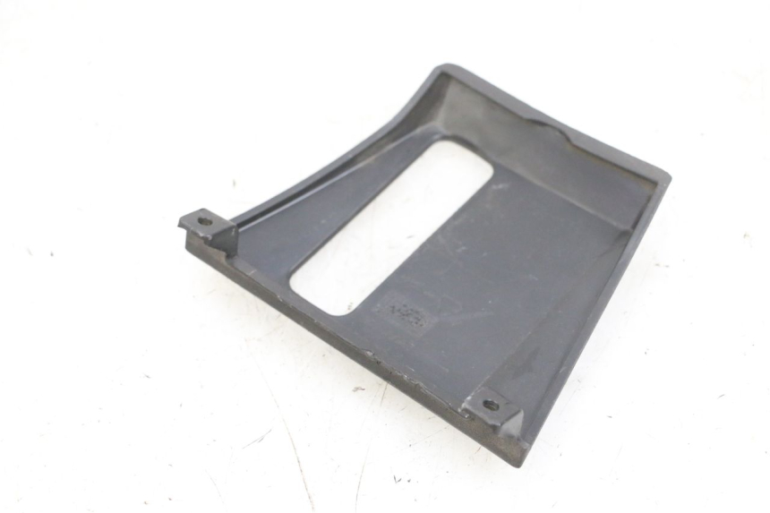 photo de VOORSTE KUIPVERBINDING PIAGGIO MP3 500 (2016 - 2018) - Detail van het onderdeel