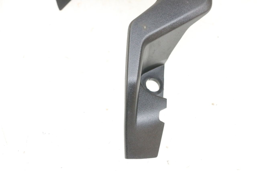 photo de VOORSTE KUIPVERBINDING YAMAHA MT-07 MT07 ABS 700 (2018 - 2020) - Bevestigingspunten