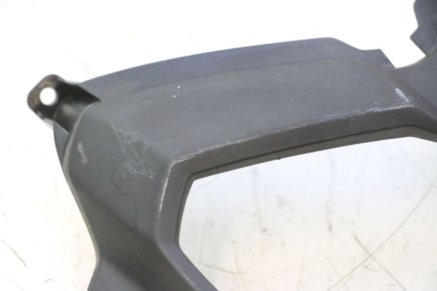 photo de VOORSTE KUIPVERBINDING PIAGGIO NEW TYPHOON 50 (2018 - 2021) - Detail van het onderdeel