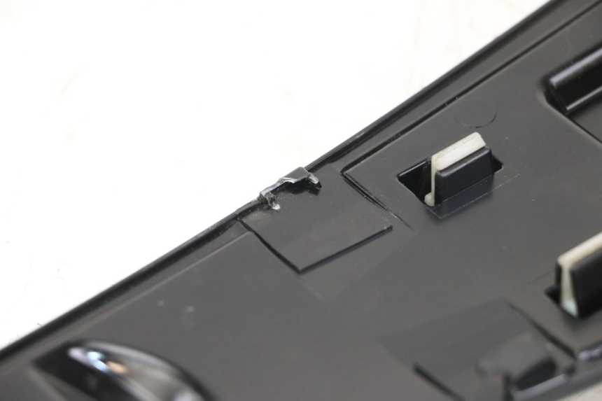 photo de VOORSTE KUIPVERBINDING PIAGGIO LIBERTY IGET 4T 50 (2021 - 2025) - Zoom op gebruiksstaat