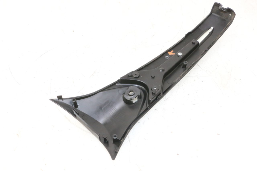 photo de VOORSTE KUIPVERBINDING JM MOTORS SANTANA 50 (2014 - 2023) - Technische close-up