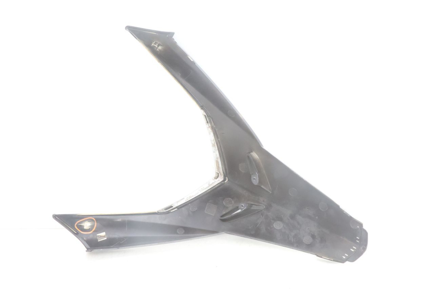 photo de VOORSTE KUIPVERBINDING PEUGEOT SATELIS 125 (2006 - 2009) - Kenmerkende details