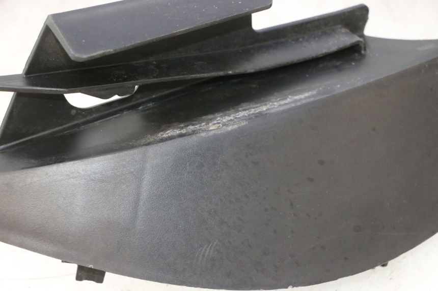 photo de VOORSTE BEPLATINGSAANSLUITING CAN-AM SPYDER RS 1000 (2008 - 2012) - Staat van het oppervlak